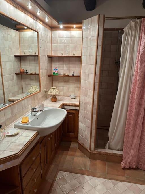 Residenza Montelago เตรวินญาโน โรมาโน ภายนอก รูปภาพ